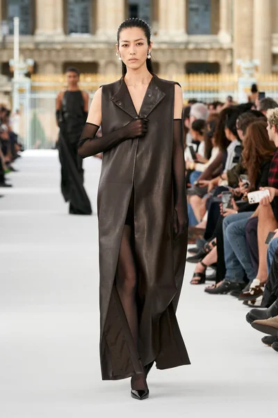 Look 51